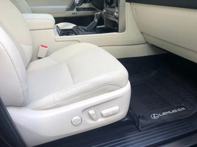 Used 2021 Onyx Black Lexus 460 image 19