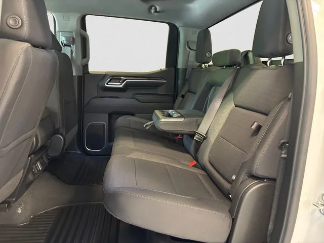 New 2026 White GMC Elevation image 14