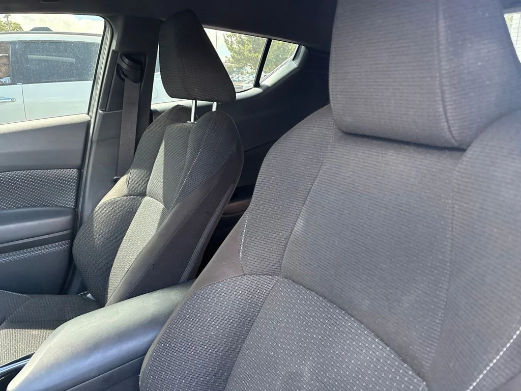 Used 2019 Gray Toyota XLE image 23
