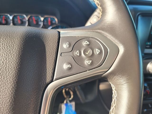 Used 2018 Red Chevrolet LT image 27