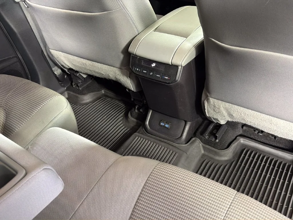 Used 2022 Silver Toyota L image 31