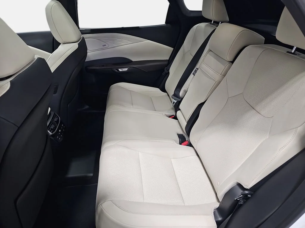 New 2026  Lexus 450h+ Luxury image 13