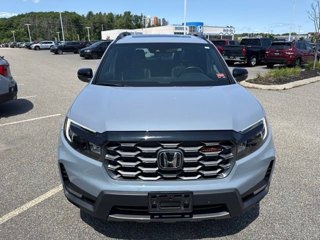 Certified Used 2024 Sonic Gray Pearl Honda TrailSport image 3
