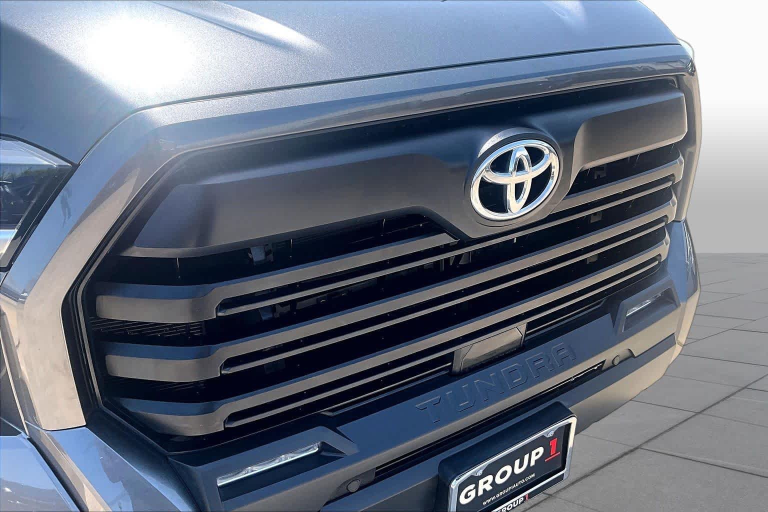 Used 2025 Magnetic Gray Metallic Toyota SR5 image 30