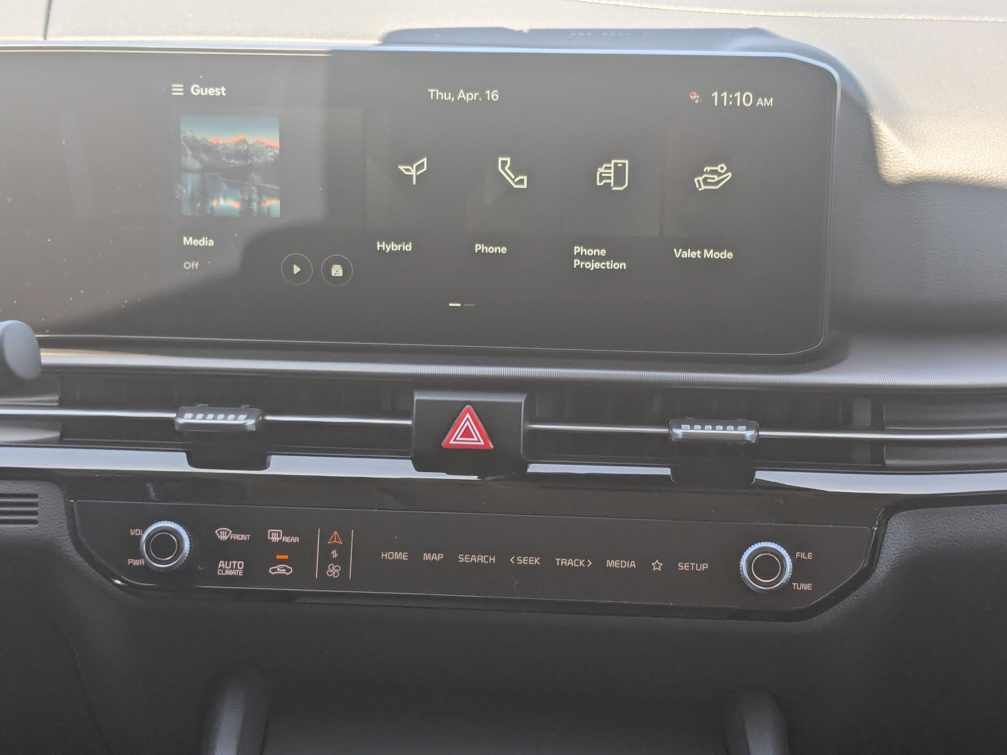 New 2026 Snow White Pearl Kia EX image 22