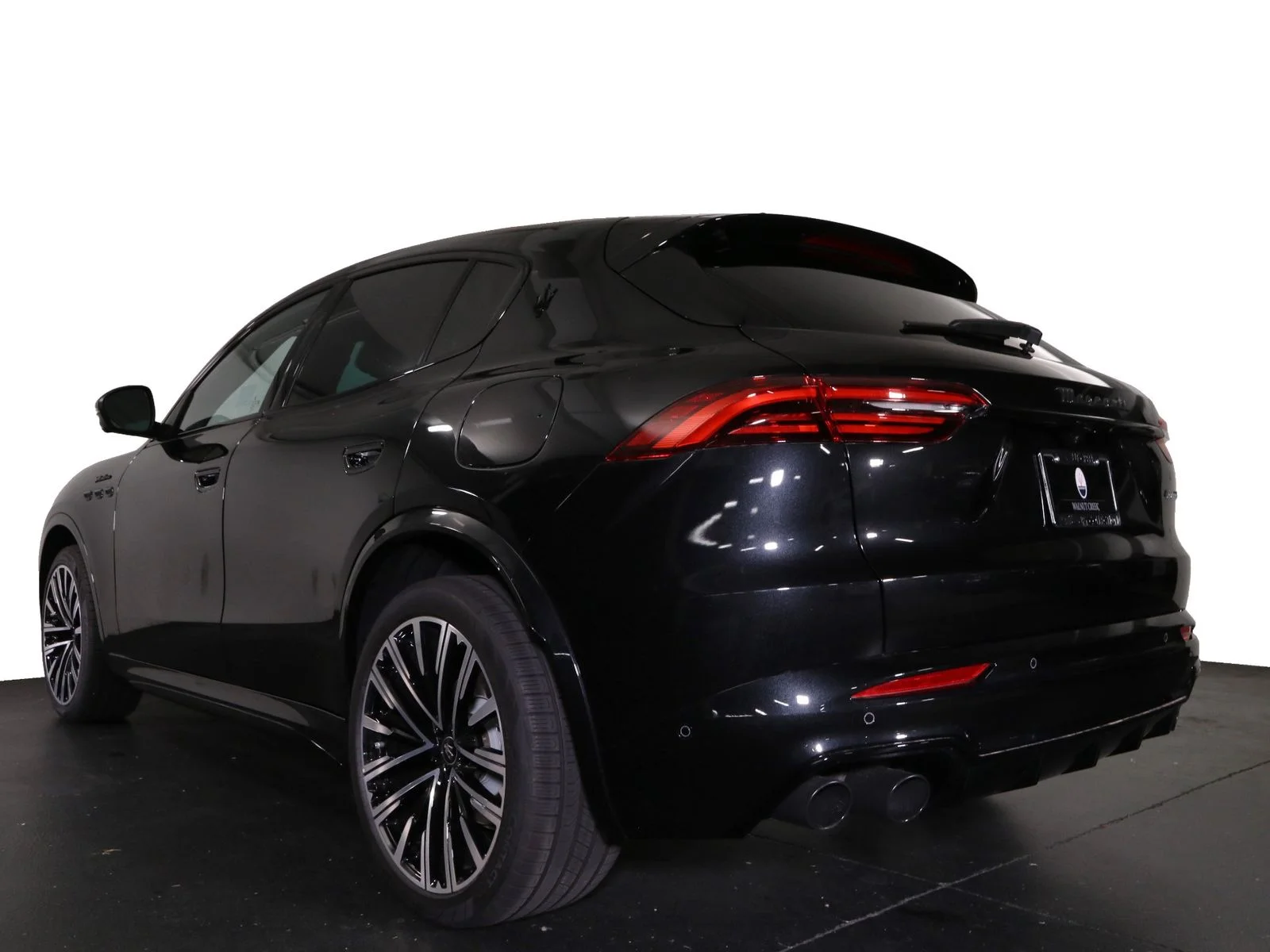 New 2025 Black Maserati  image 8