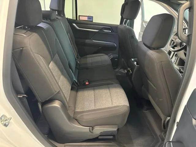 2026 GMC Acadia Elevation - Photo 37