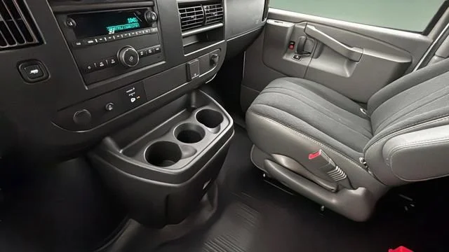 Used 2024 Summit White GMC Work Van image 15
