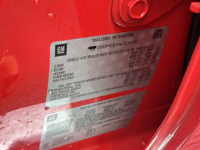 Used 2020 RED HOT Chevrolet Custom Trail Boss image 32