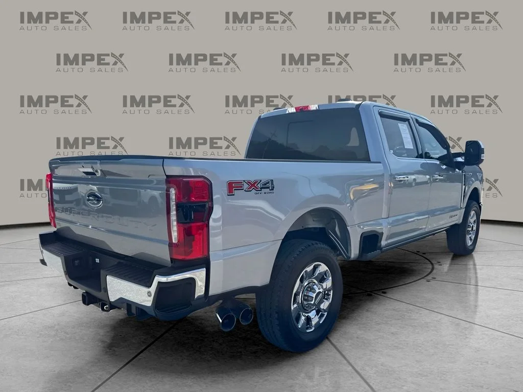 Used 2023 Silver Ford Lariat image 5