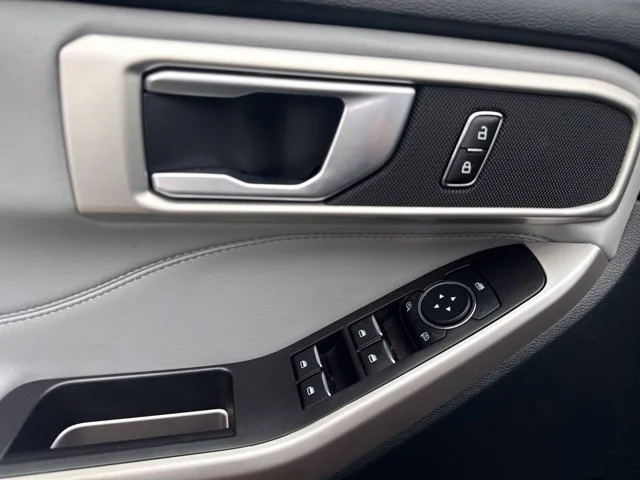 Used 2023 Green Ford XLT image 10