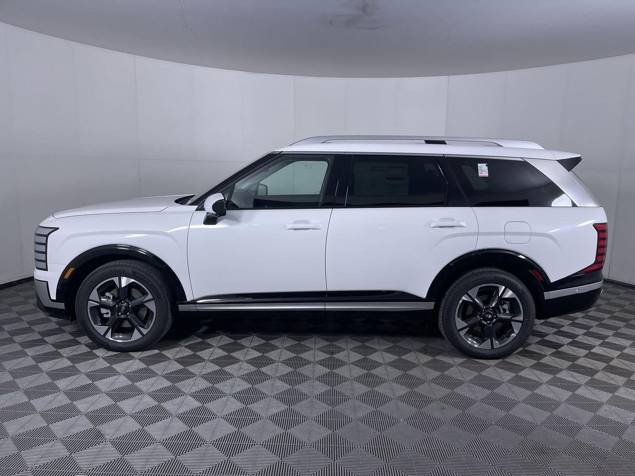 New 2026 Creamy White Pearl Hyundai Limited AWD image 8