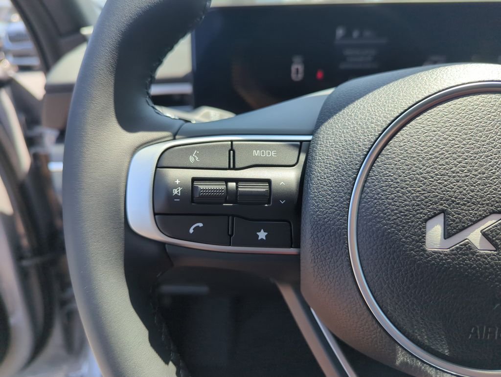 New 2026 Wolf Gray Kia GT-Line image 23