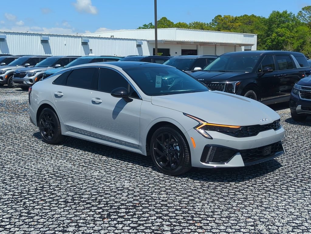 New 2026 Wolf Gray Kia GT-Line image 9