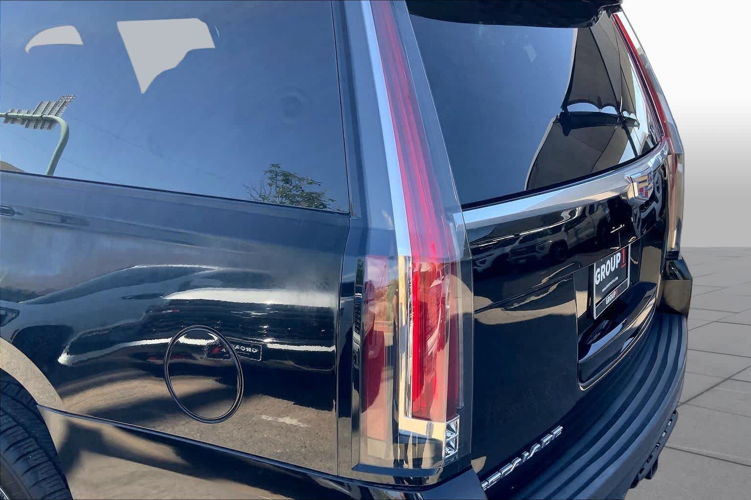 Used 2016 Black Raven Cadillac Standard image 28