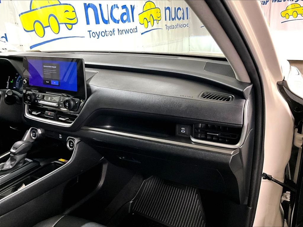 Used 2024 White Toyota XLE image 13