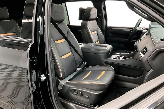 Used 2023 Onyx Black GMC AT4 image 8