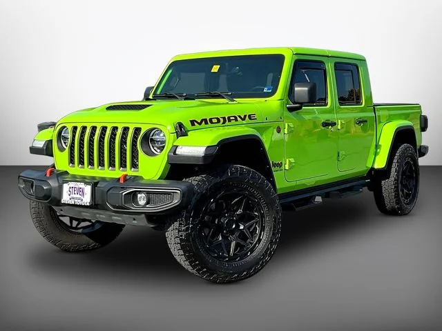 Used 2021 Green Jeep Mojave image 3