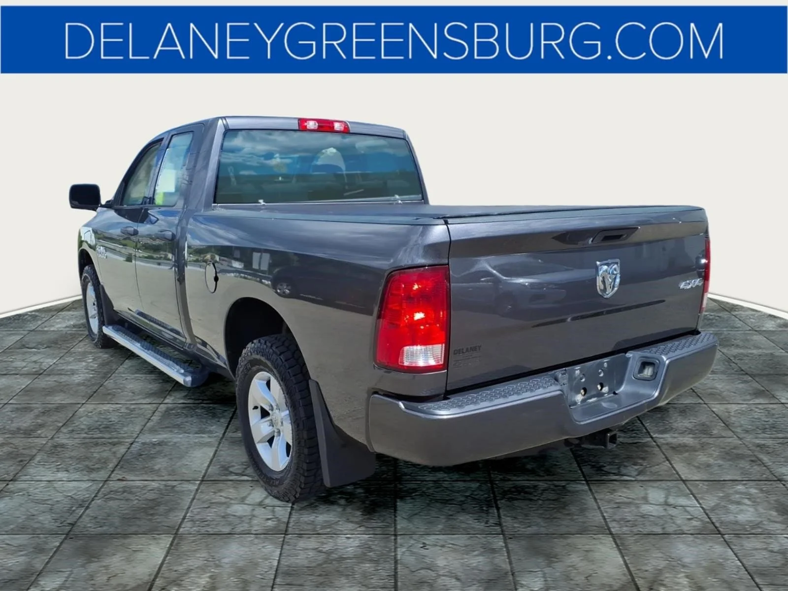 Used 2017 Granite Crystal Metallic Clearcoat RAM Express image 5