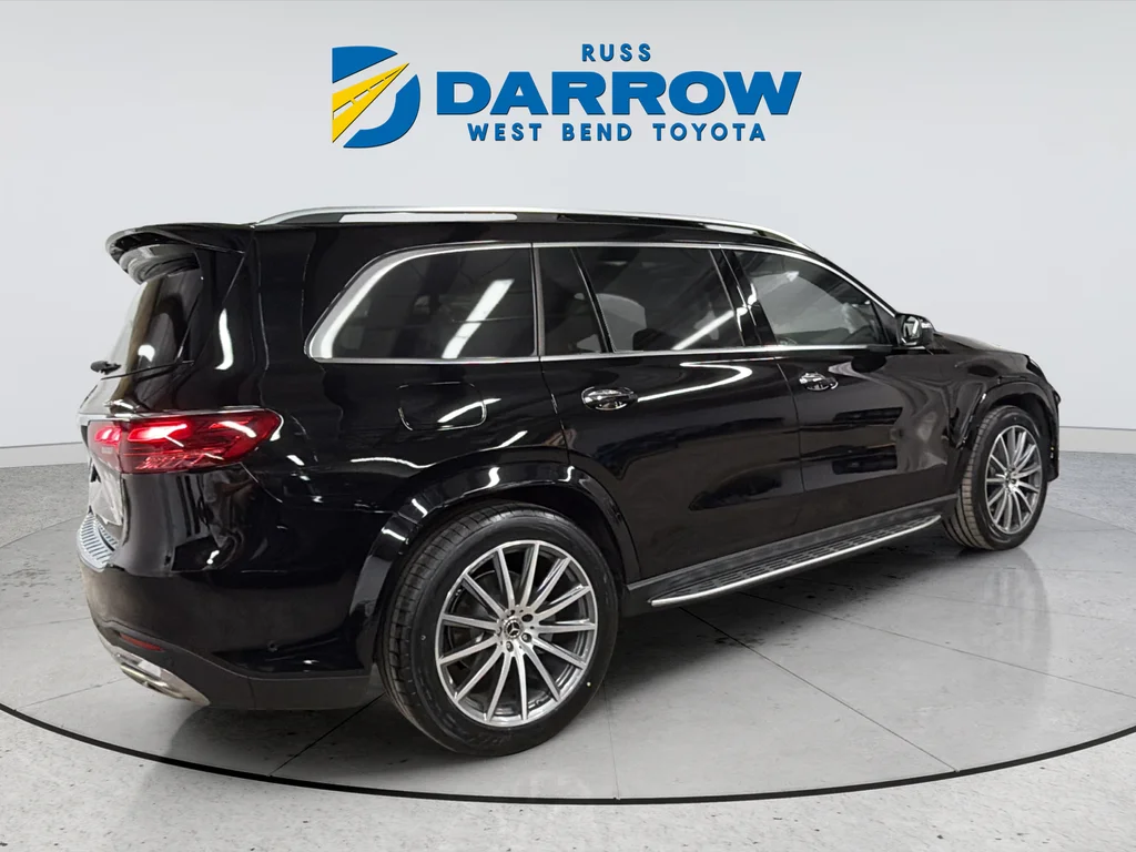 Used 2025 Black Mercedes-Benz GLS 580 image 4