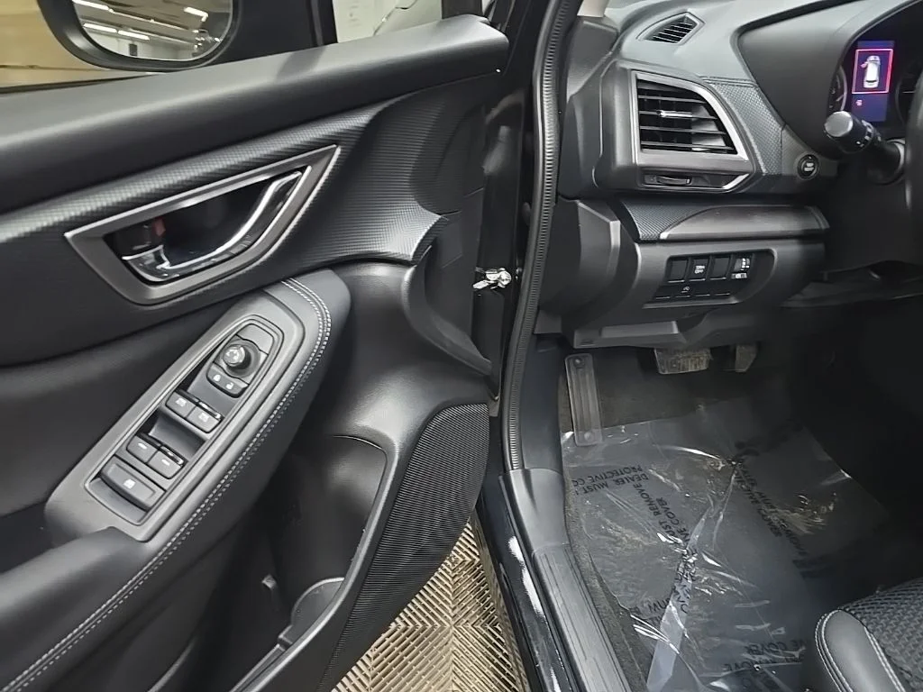 Used 2021 Black Subaru Premium image 28