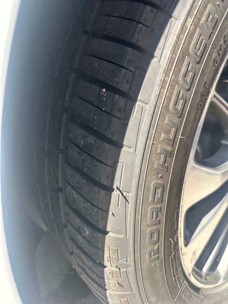 Used 2018 White Buick Premium I Group image 5