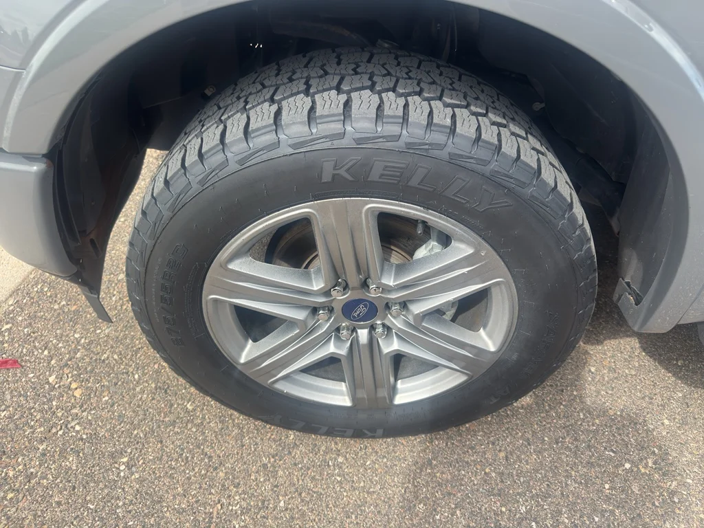 Used 2018 Lead Foot Ford LARIAT image 28