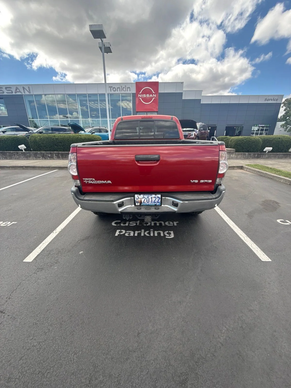 Used 2014  Toyota Base image 6
