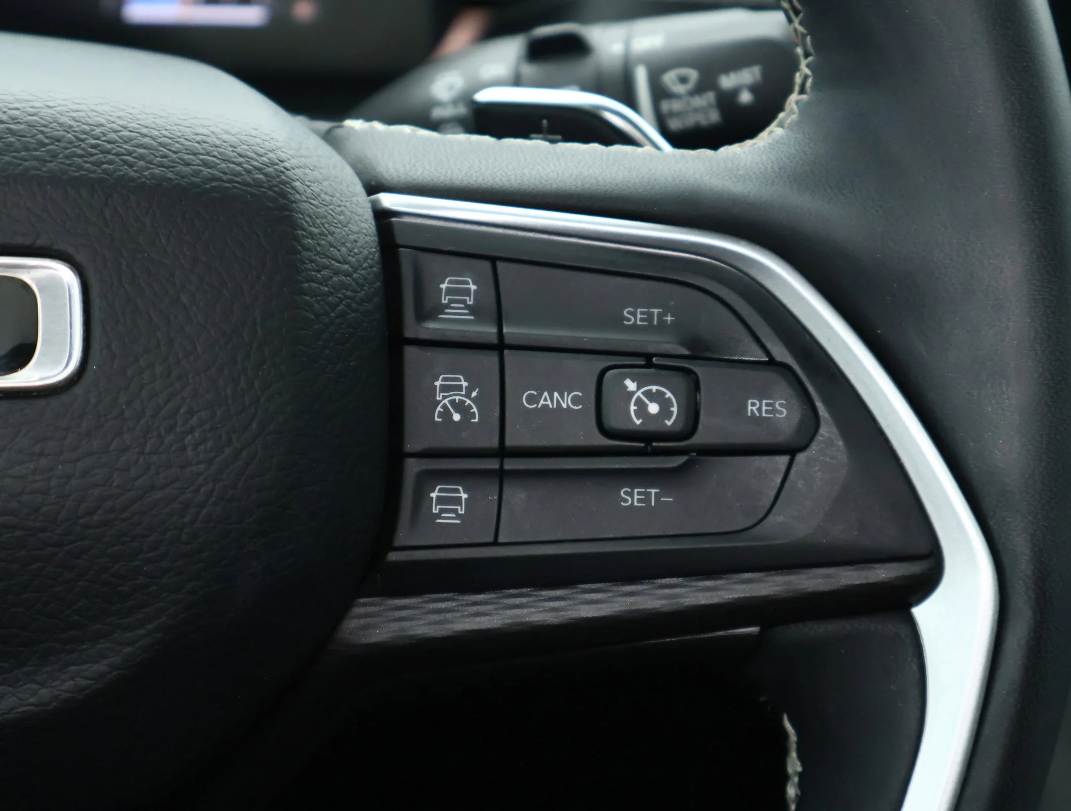 Used 2023 Bright White Cl Jeep Altitude X image 15