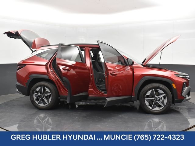 Used 2026 Red Hyundai SEL image 34