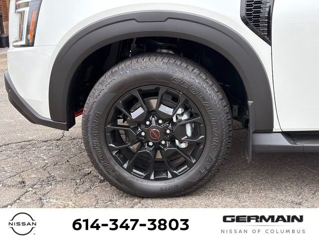 New 2026 White Nissan PRO-4X image 12