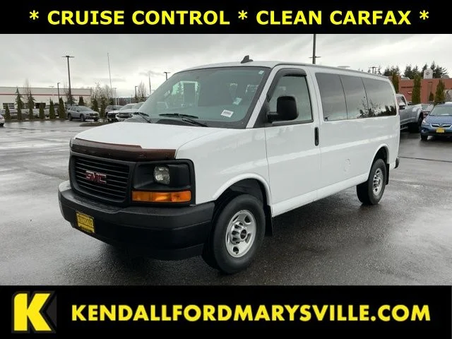 2017 GMC Savana 3500 1WT SWB's photo