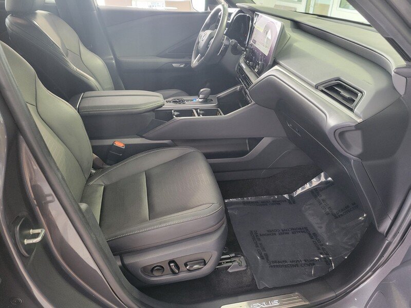2024 Lexus TX 350 - Photo 15