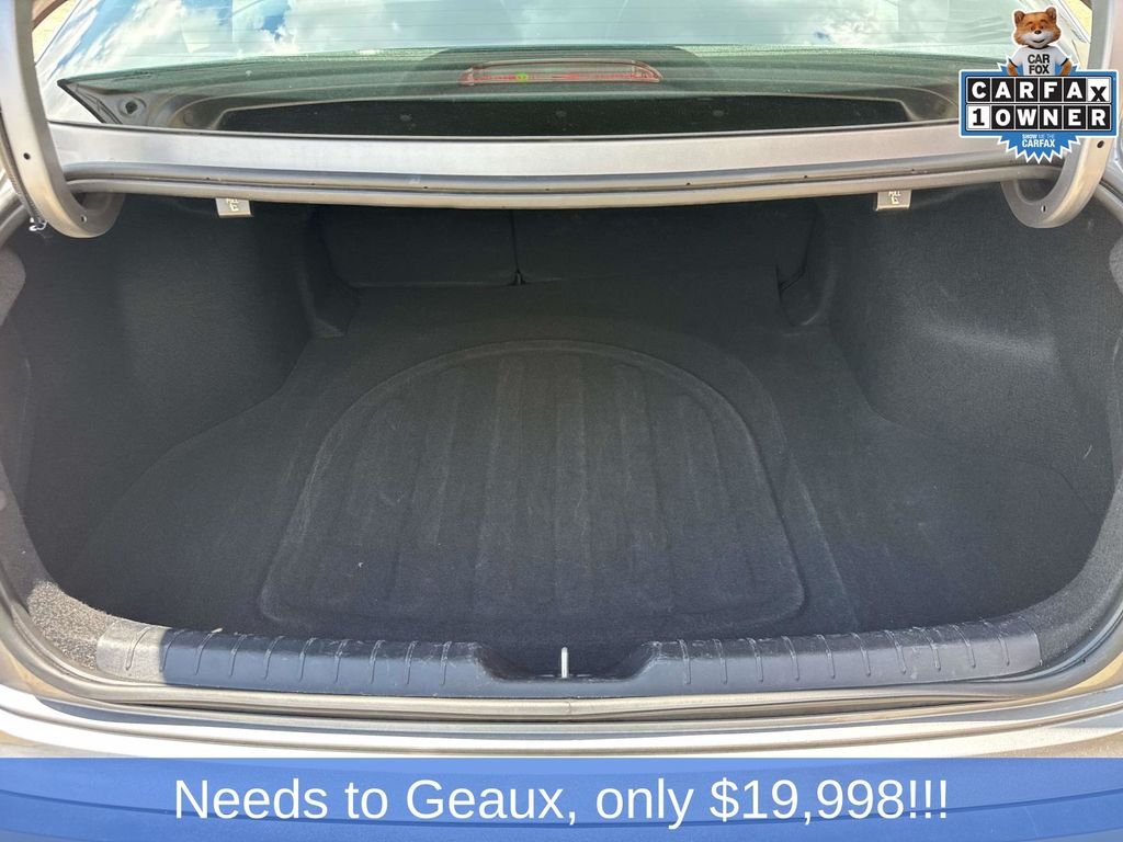 Used 2025 Gray Kia LXS image 20