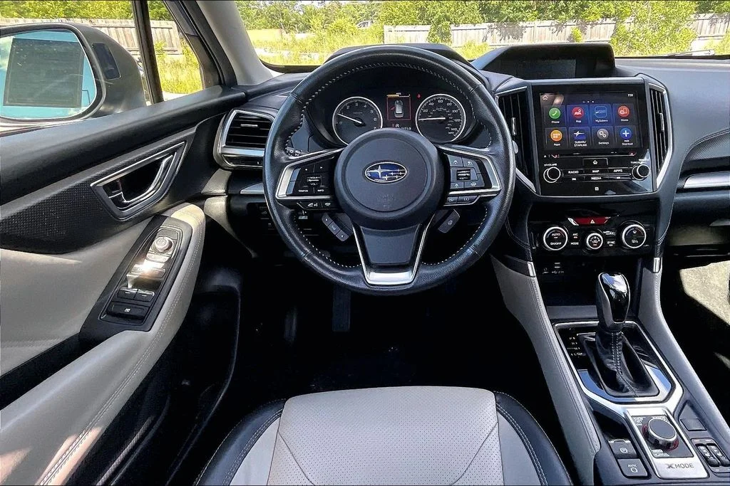 Used 2020 Blue Subaru Limited image 4