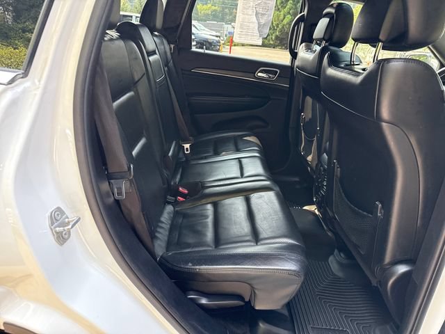 Used 2018 Bright White Clearcoat Jeep Limited image 10
