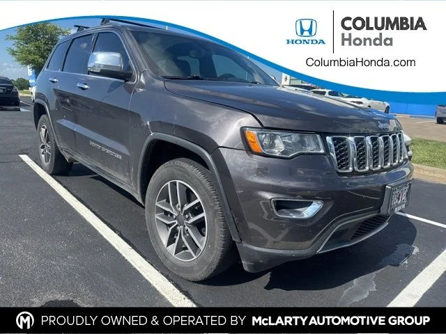 Used 2019 Gray Jeep Limited image 1