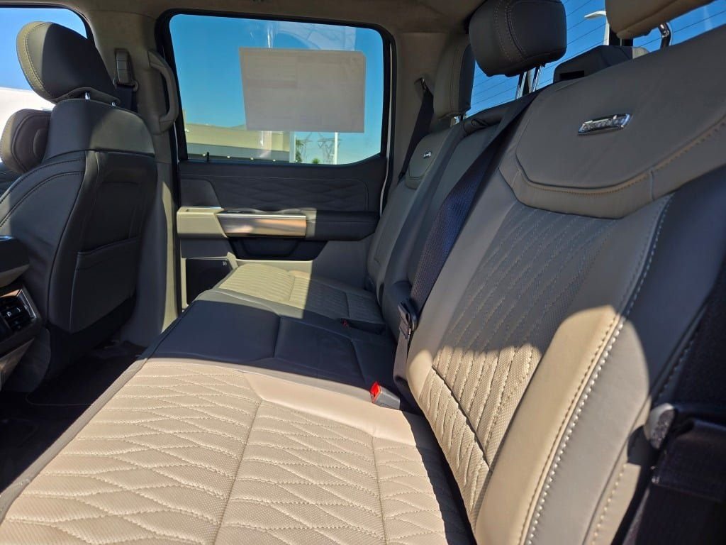 New 2026 Star White Metallic Tri-Coat Ford F-250® Platinum® image 21