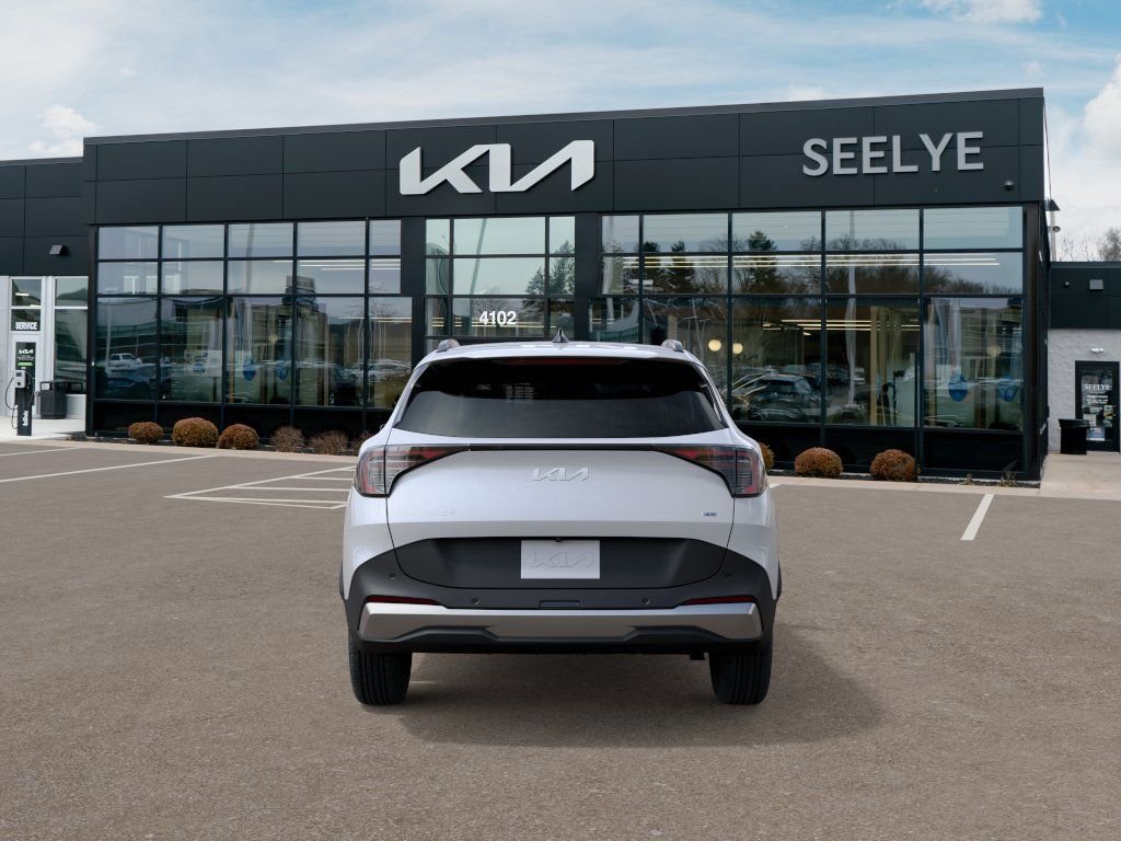 New 2027 White Kia EX image 5