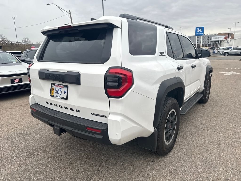 2025 Toyota 4Runner TRD Off-Road - Photo 7
