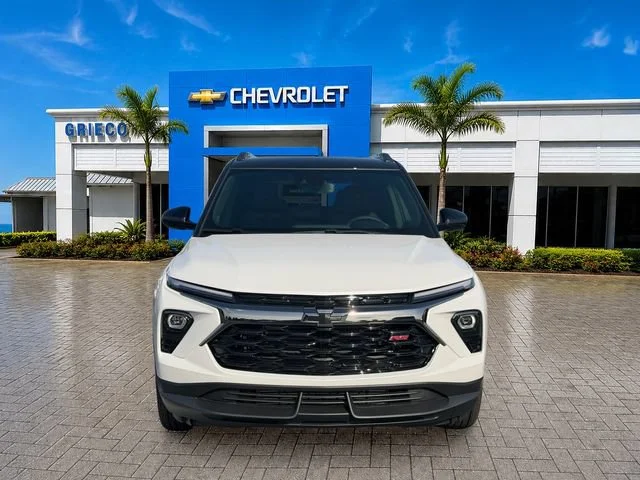 New 2026 Iridescent Pearl Tricoat Chevrolet RS image 2