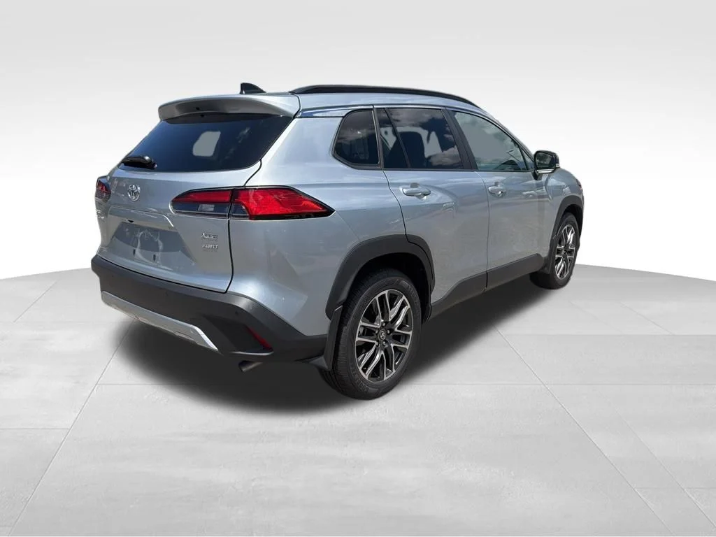 Used 2026 Silver Toyota XLE image 18