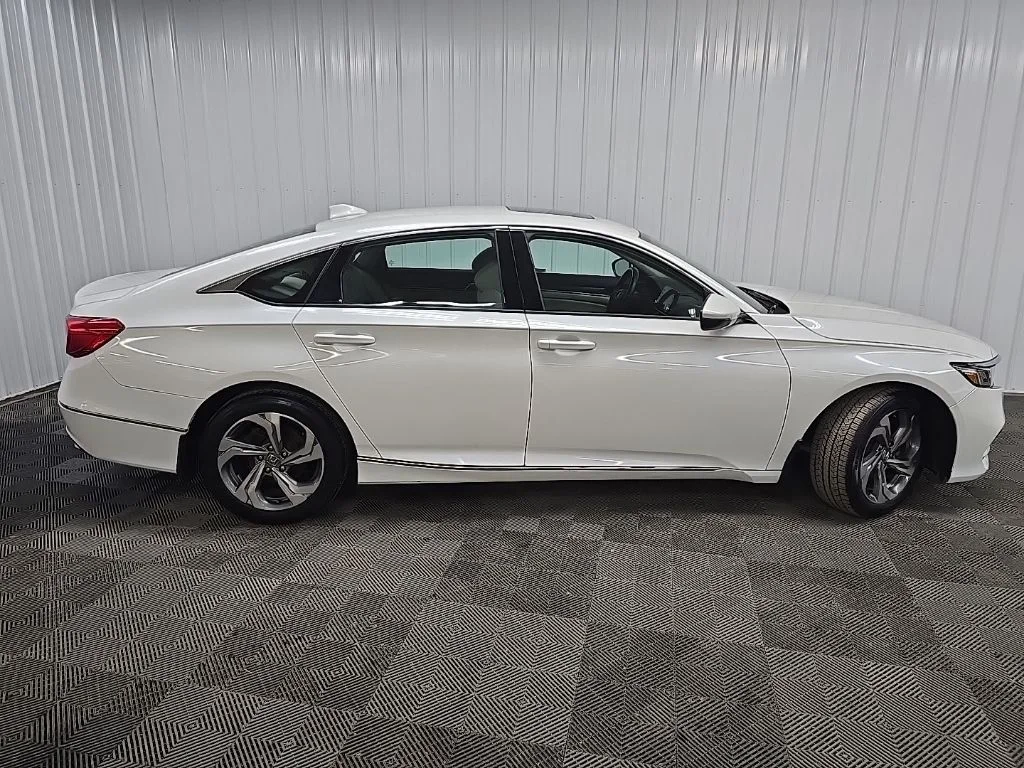 1HGCV1F55JA250158