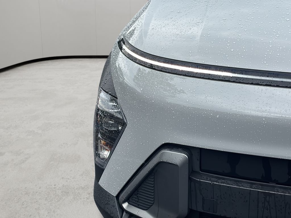 2024 Hyundai Kona SE - Photo 10