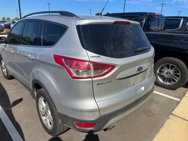 Used 2016 Silver Ford SE image 8