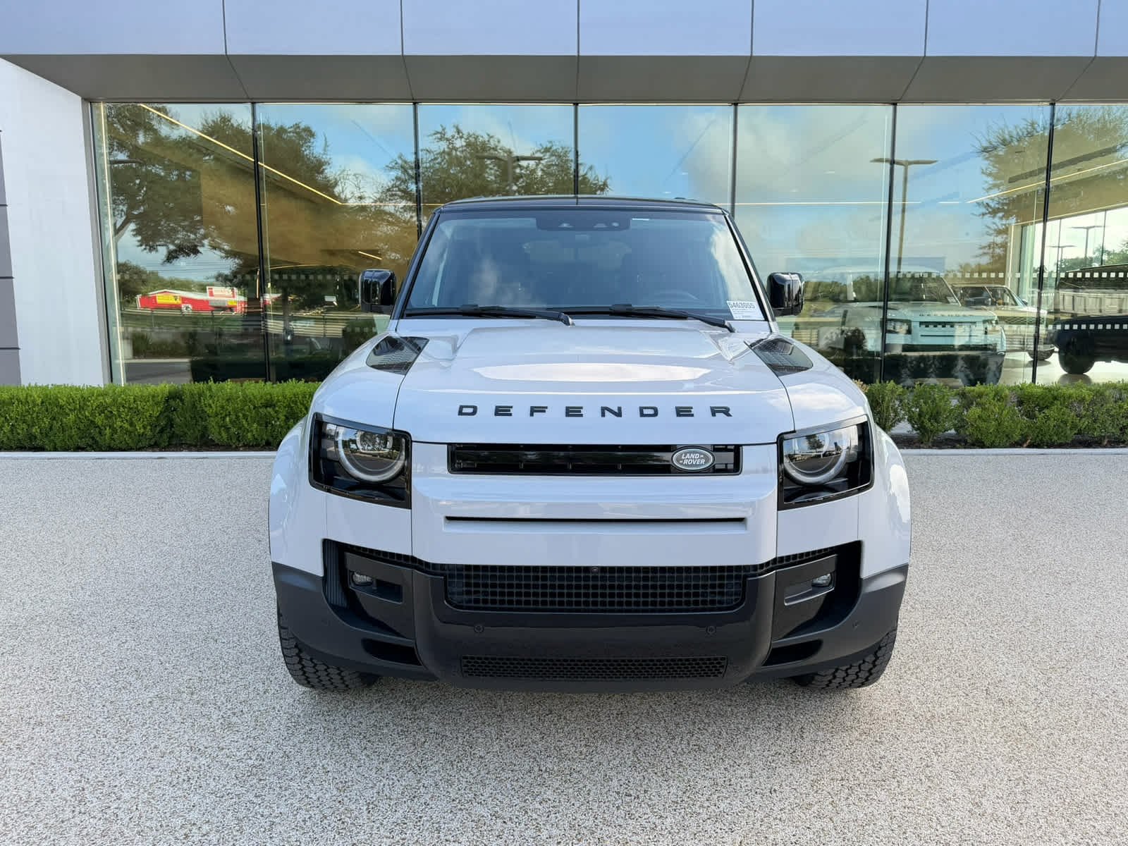 New 2026 Borasco Grey Land Rover S image 2