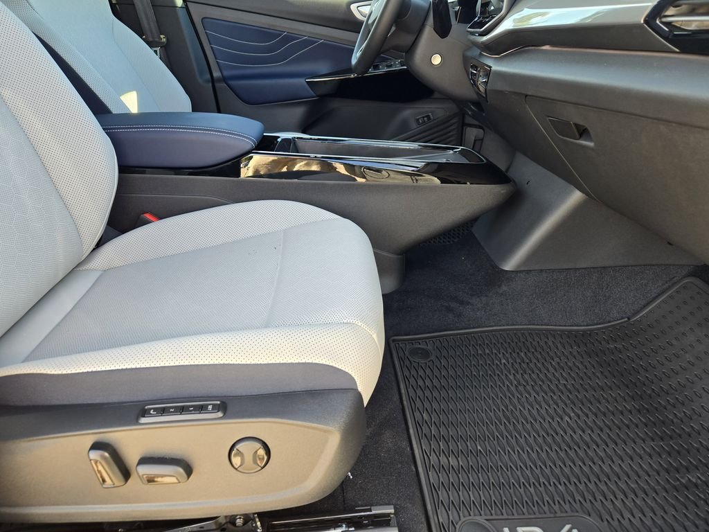 New 2025 Black Volkswagen Pro S image 11