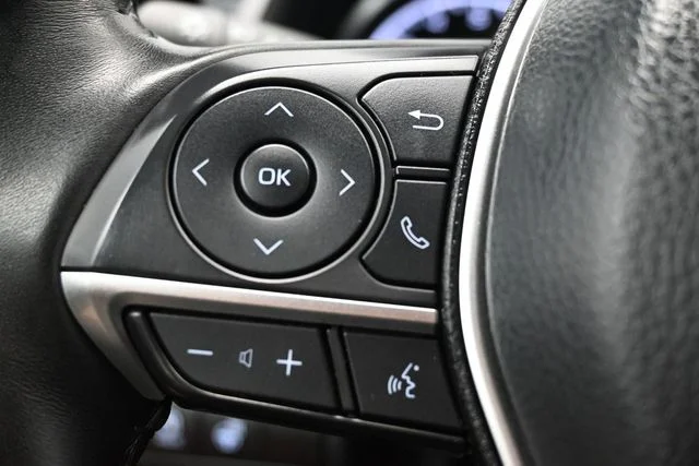 Used 2024 White Toyota LE image 23