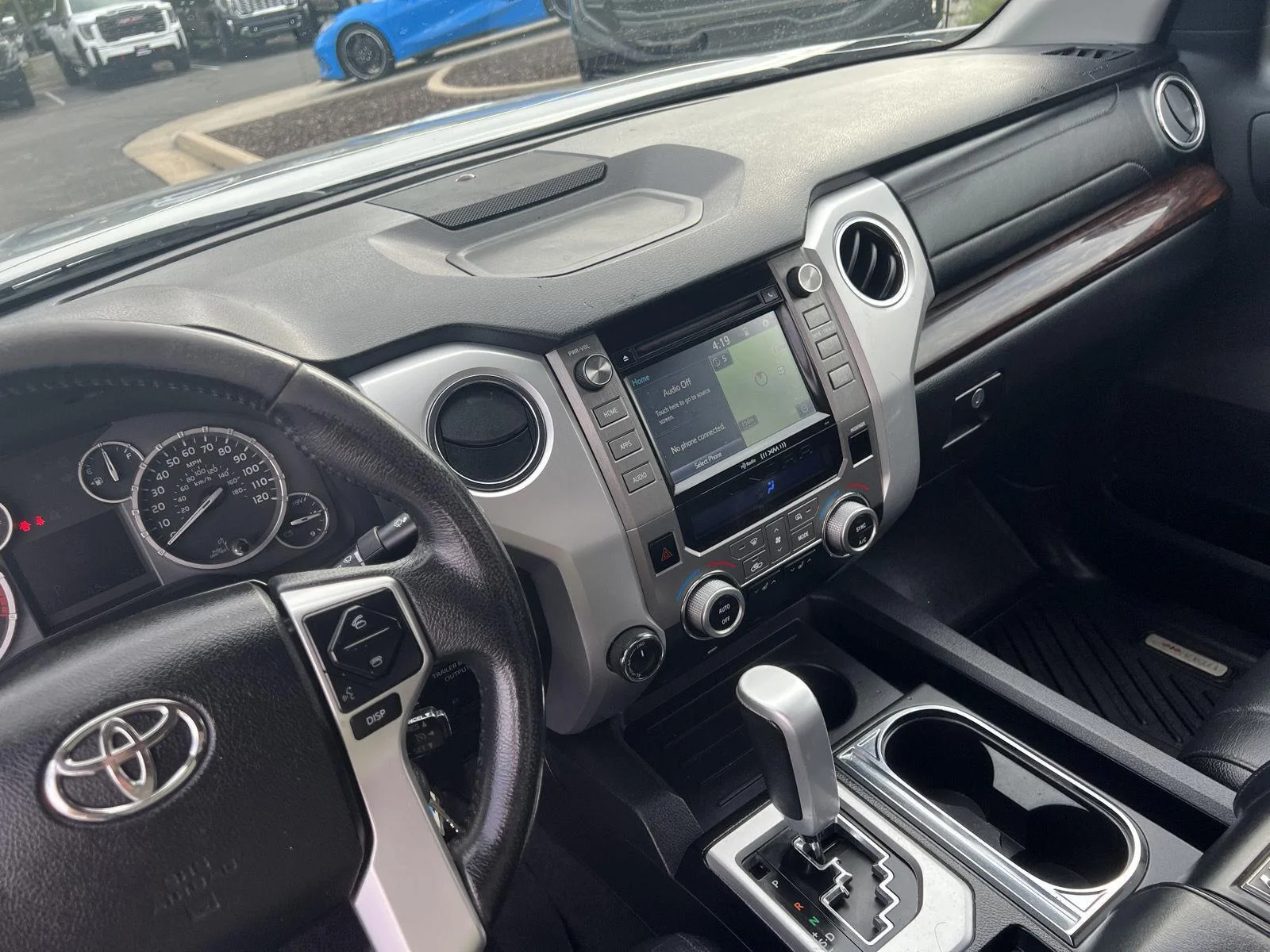 2016 Toyota Tundra Limited - Photo 29
