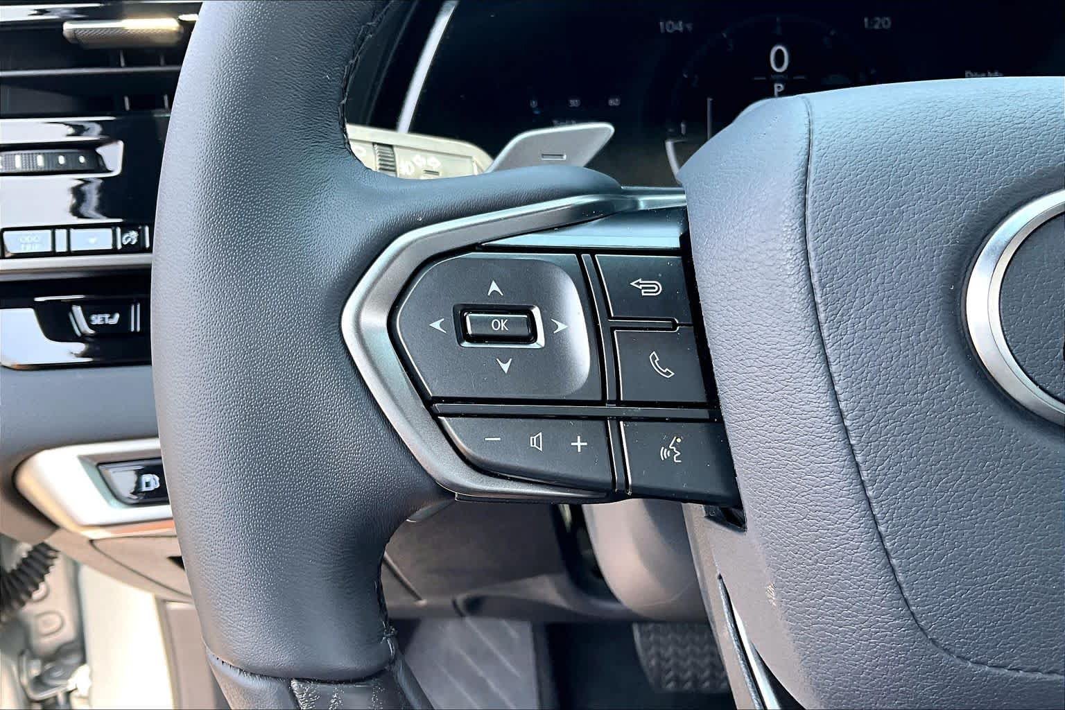 Used 2026 Iridium Lexus Premium image 21